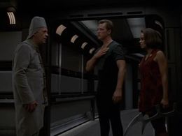 Robert Duncan McNeill, Roxann Dawson, and Kenneth Tigar in Star Trek: Voyager (1995)