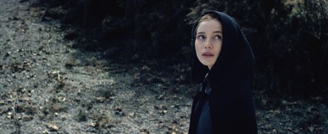 Charlotte Vega in The Lodgers (2017)