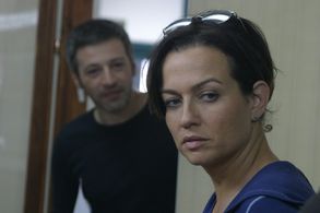 Tzufit Grant and Eyal Shehter in Katav Plili (2005)