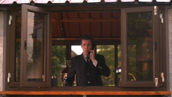 Andrew Mackay in Picture This (2008)