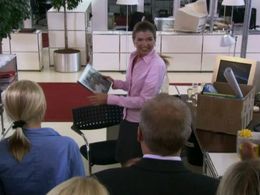 Anke Engelke in Ladykracher (2002)