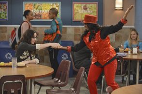 Sharon Muthu and Sarah Gilman in I Didn't Do It (2014)