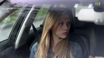 Kelcie Stranahan in Last Hours in Suburbia (2012)