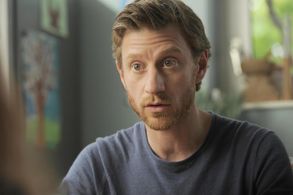 Maxim Mehmet in It's Your Turn, Honey! (2017)