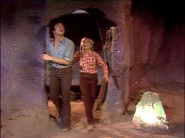 Kathy Coleman and Wesley Eure in Land of the Lost (1974)