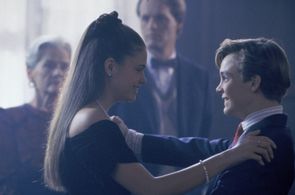 Ethan Embry and Amy Oberer in All I Want for Christmas (1991)