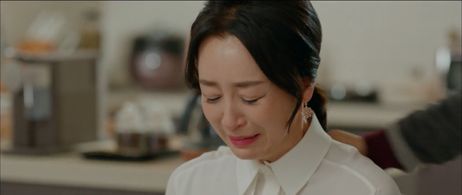 Nam Gi-ae in Encounter (2018)