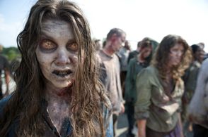 Ashleigh Jo Sizemore in The Walking Dead (2010)