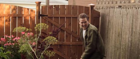 Punching Watch Here: https://www.youtube.com/watch?v=FD91s14lwpo&t=00m01s