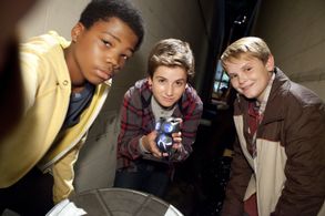 Reese Hartwig, Astro, Teo Halm, and Echo in Earth to Echo (2014)