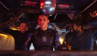 Leandro Firmino, Álex González, and David Trejos in Operación Marea Negra (2022)