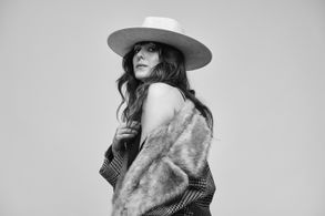 Christina Bennett Lind