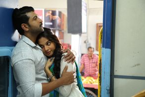 Arun Vijay and Tanya Hope in Thadam (2019)
