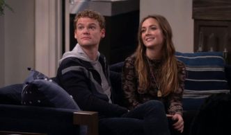Peter Graham & Billie Lourd in Bi-Plane (Will & Grace)