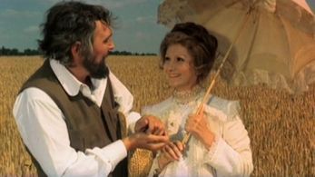 Jadwiga Baranska and Jerzy Binczycki in Noce i dnie (1975)