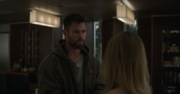 Brie Larson and Chris Hemsworth in Avengers: Endgame (2019)