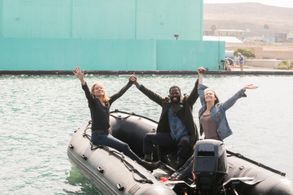 Kim Dickens, Colman Domingo, Dave Erickson, and Alycia Debnam-Carey in Fear the Walking Dead (2015)