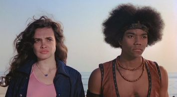 Brian Tyler and Deborah Van Valkenburgh in The Warriors (1979)
