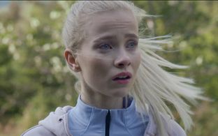 Still episode 2 from TV-series 