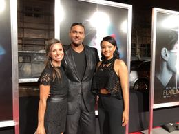 Miguel Anthony and Kiersey Clemons in Flatliners (2017)