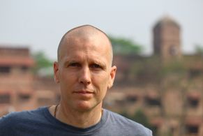 Mukunda Michael Dewil