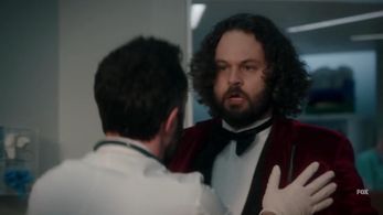 Daryn Kahn and Tasso Feldman in The Resident (2018)