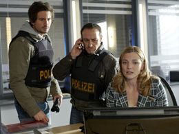 Erdogan Atalay, Tom Beck, and Daniela Wutte in Alarm für Cobra 11 - Die Autobahnpolizei (1996)