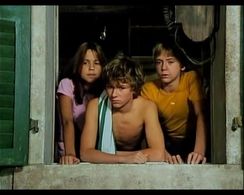 Jirí Guryca, Mario Mirkovic, and Nina Petrovic in The Secret of an Old Attic (1984)