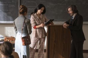 Michael Angarano, Ophelia Lovibond, and Alicia Hannah-Kim in Minx (2022)