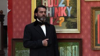 Wayne White in Beauty Is Embarrassing (2012)