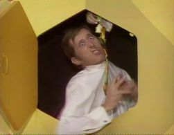 Dennis Allen in Rowan & Martin's Laugh-In (1967)