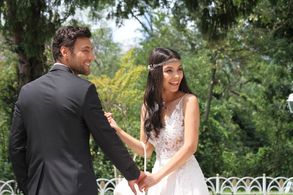 Hazal Filiz Küçükköse and Ceyhun Mengiroglu in Rüya (2017)