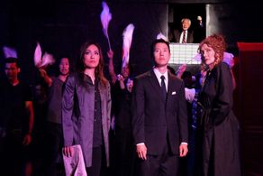Press Photo BLOOD Kazumi Aihara, Rob Yang, and Glenne Headly