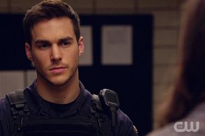 Chris Wood in Containment (2016)