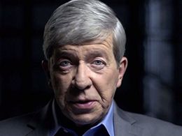 Joe Kenda in Homicide Hunter (2011)