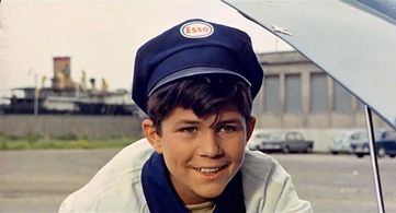 Generoso Cortini in Marriage Italian Style (1964)