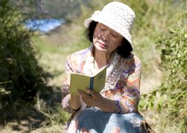 Yun Jeong-hie in Poetry (2010)