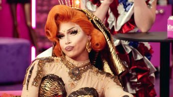 Alyssa Hunter in RuPaul's Drag Race: Untucked! (2009)