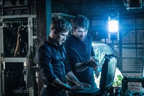 James Wolk and Josh Salatin in Zoo (2015)