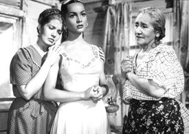 Enedina Díaz de León, Sara Montiel, and Dalia Íñiguez in Frente al pecado de ayer (1955)