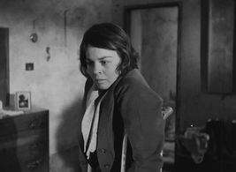 Sue Ellen Blake in The Swindle (1955)