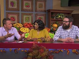 Aarti Sequeira, Rutledge Wood, and Marc Murphy in Guy's Grocery Games (2013)