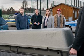 Marco Girnth, Henning Peker, Matthias Ziesing, and Anne Weinknecht in Leipzig Homicide: Machtspiel (2024)