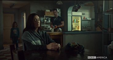 Maria Doyle Kennedy, Jordan Gavaris, and Skyler Wexler in Orphan Black (2013)