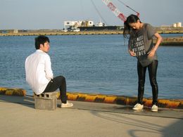 Tasuku Nagaoka and Yuki Mamiya in Wet Woman in the Wind (2016)