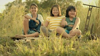 Lenlen Frial, Solomon Mark De Guzman, and Therese Malvar in Anita's Last Cha-Cha (2013)