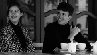 Albert Cerný and Barbora Podzimková in Lake Malawi: Paris (2017)