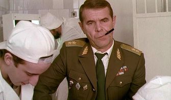 Aleksey Buldakov and Kirill Ulyanov in Operation Happy New Year (1996)
