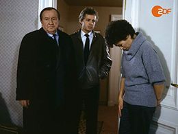 Michael Ande, Siegfried Lowitz, and Rita Russek in The Old Fox (1977)