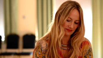 Abi Mcloughlin in Ex's Anonymous (2022)